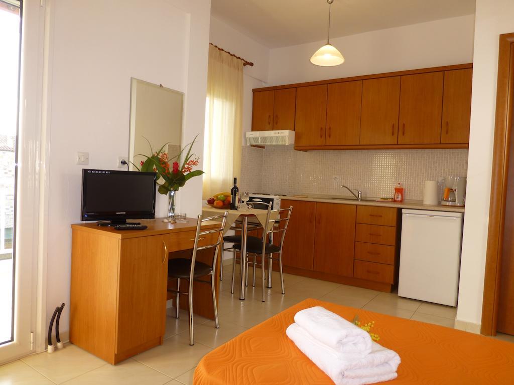 Pavloudis Apartments Psakoudia Værelse billede